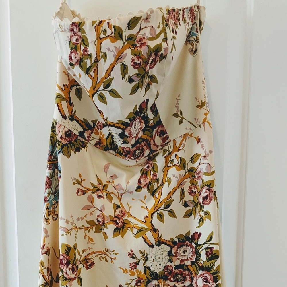 Vintage strapless stunner!